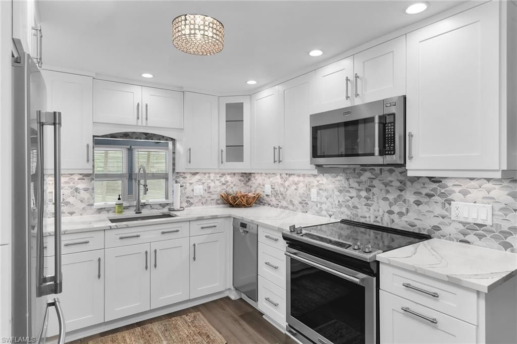 639 Palm Ave, Goodland, FL 34140 Photo