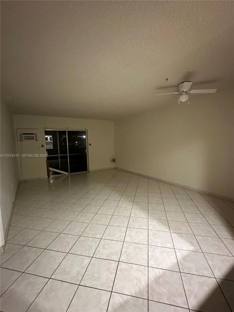 16901 NE 13th Ave , Unit 103, Miami, FL 33162 Photo