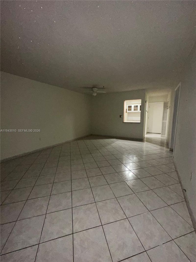 16901 NE 13th Ave , Unit 103, Miami, FL 33162 Photo