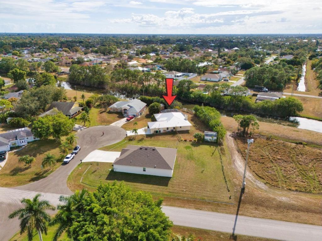 4661 NW Bogi Court, Port Saint Lucie, FL 34983 Photo