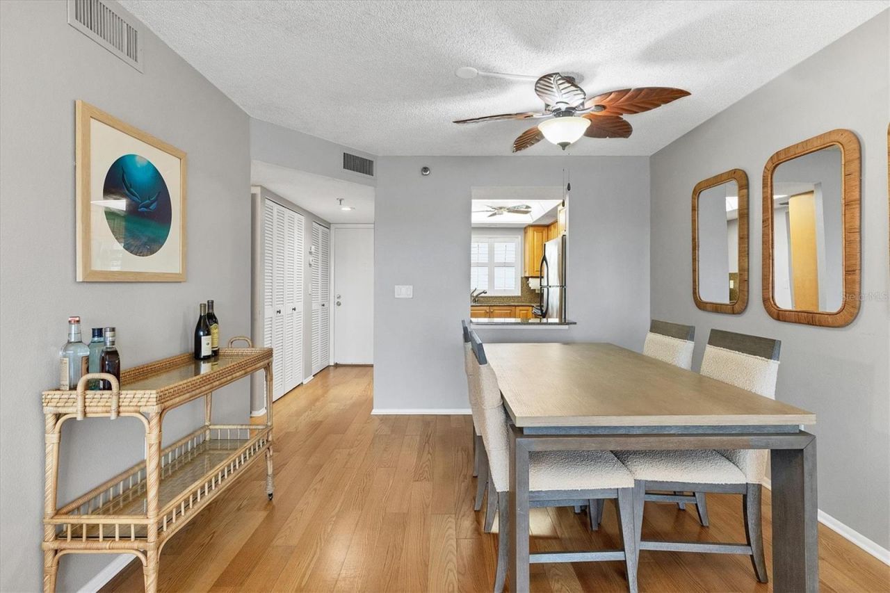 1001 Benjamin Franklin Drive, Unit 403, Sarasota, FL 34236 Photo