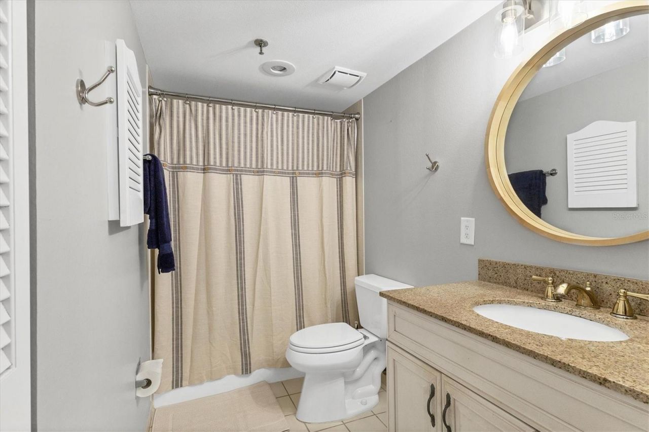 1001 Benjamin Franklin Drive, Unit 403, Sarasota, FL 34236 Photo