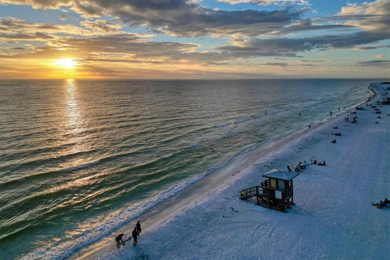 1001 Benjamin Franklin Drive, Unit 403, Sarasota, FL 34236 Photo