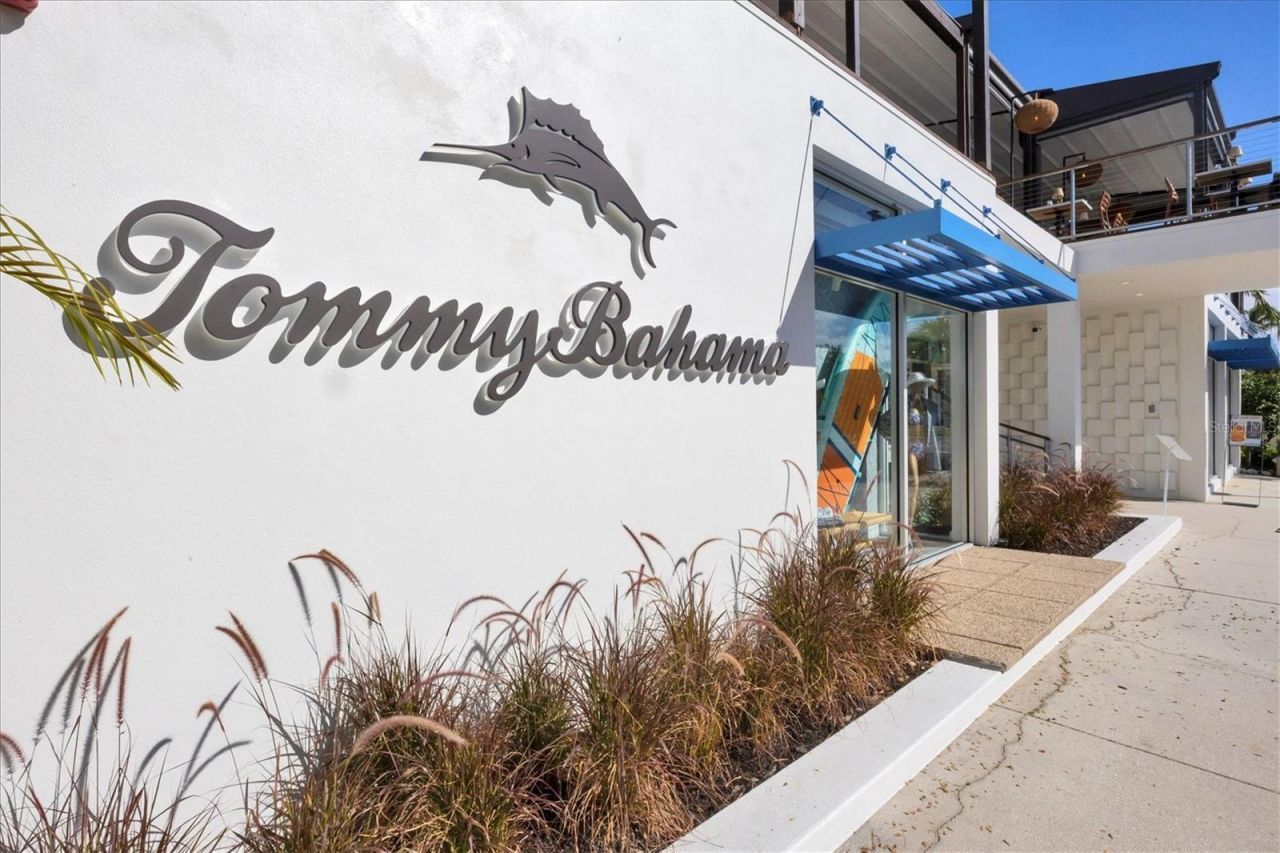 1001 Benjamin Franklin Drive, Unit 403, Sarasota, FL 34236 Photo