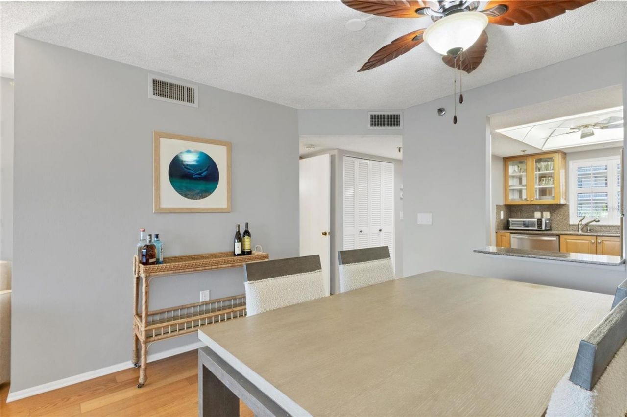 1001 Benjamin Franklin Drive, Unit 403, Sarasota, FL 34236 Photo