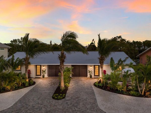 213 83RD STREET, Unit EAST Villa, HOLMES BEACH, FL 34217