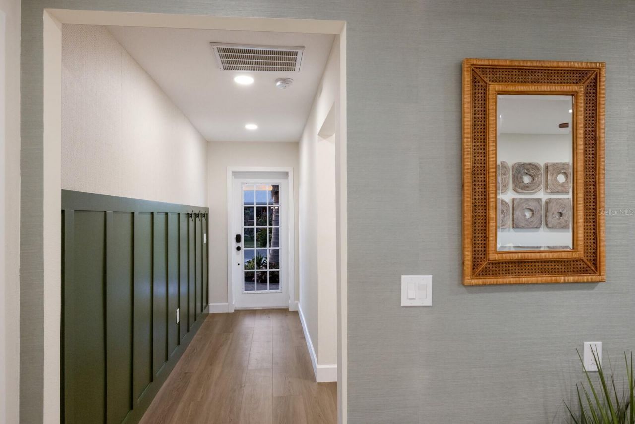 213 83rd Street, Unit EAST Villa, Holmes Beach, FL 34217 Photo