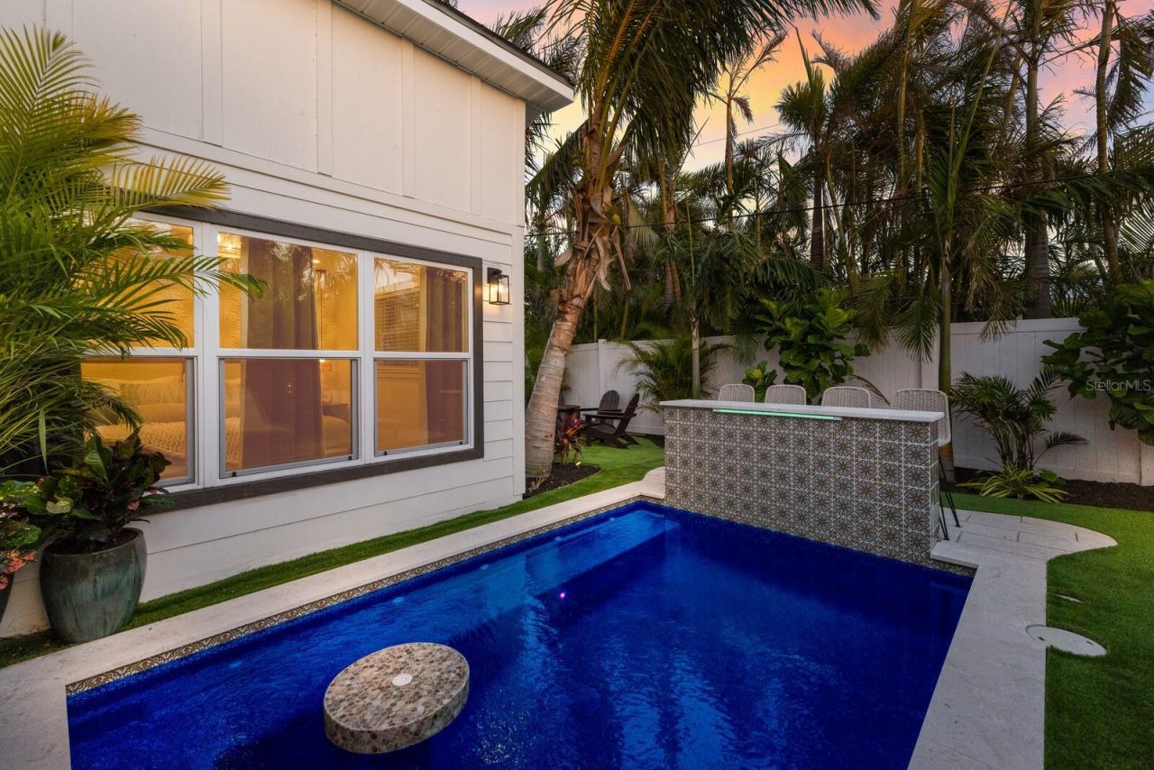 213 83rd Street, Unit EAST Villa, Holmes Beach, FL 34217 Photo