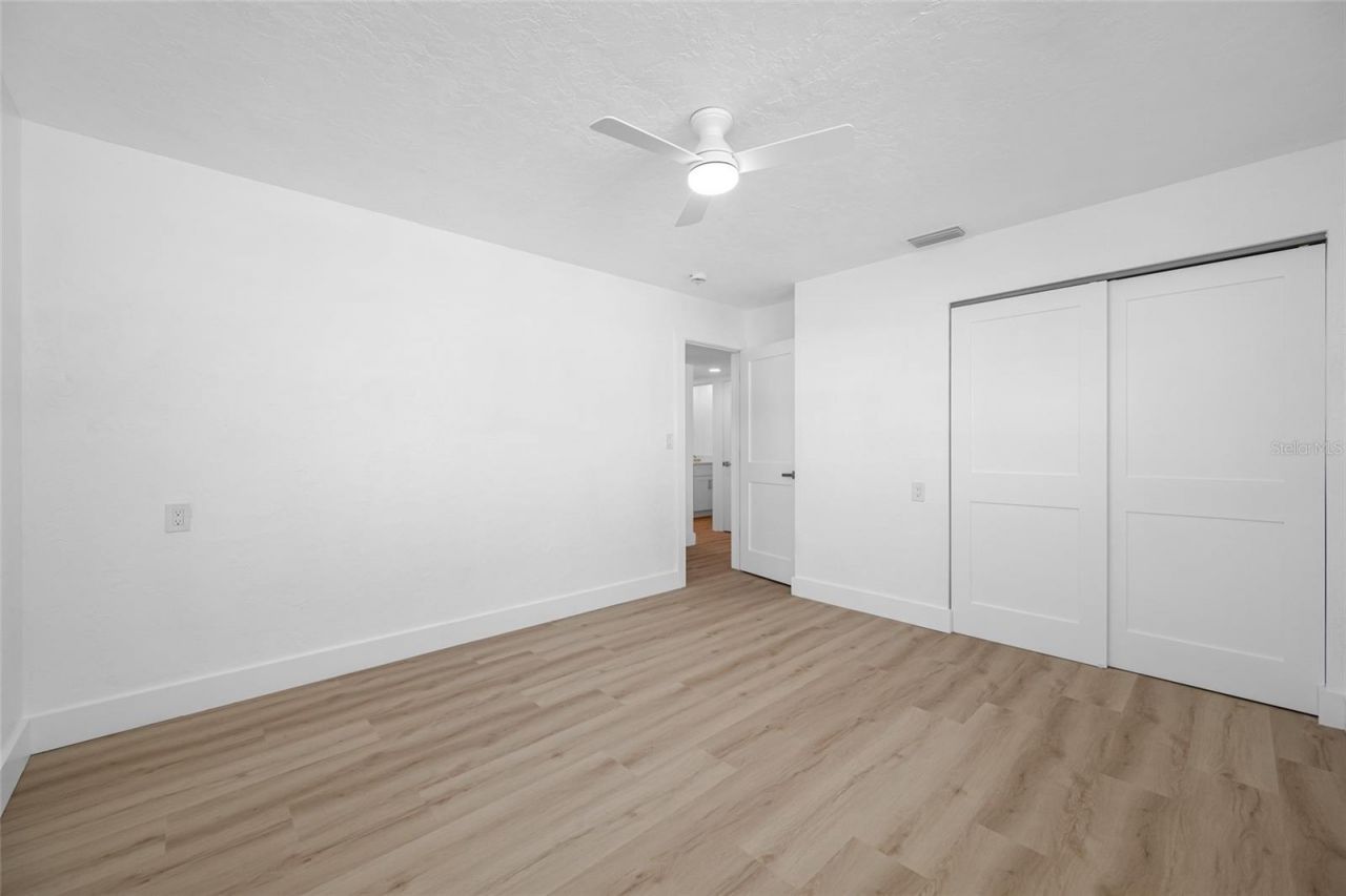 7930 Causeway Boulevard S, Saint Petersburg, FL 33707 Photo