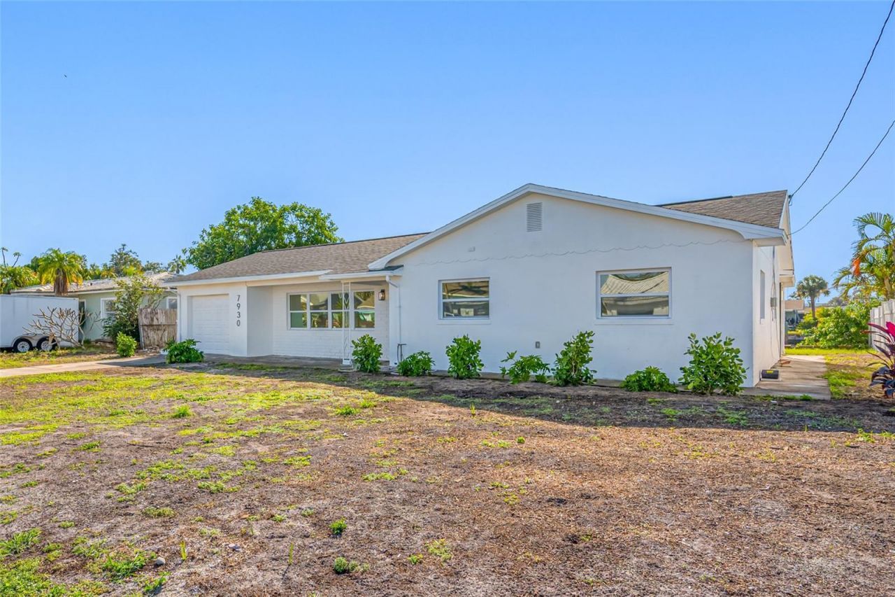 7930 Causeway Boulevard S, Saint Petersburg, FL 33707 Photo