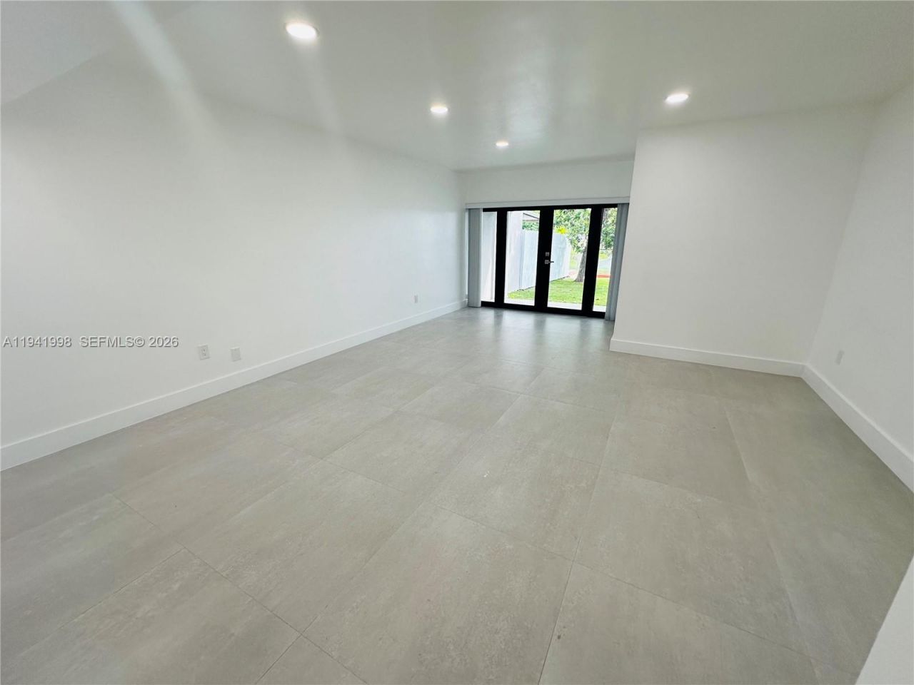 7157 W 19th Ct, Unit 7157, Hialeah, FL 33014 Photo