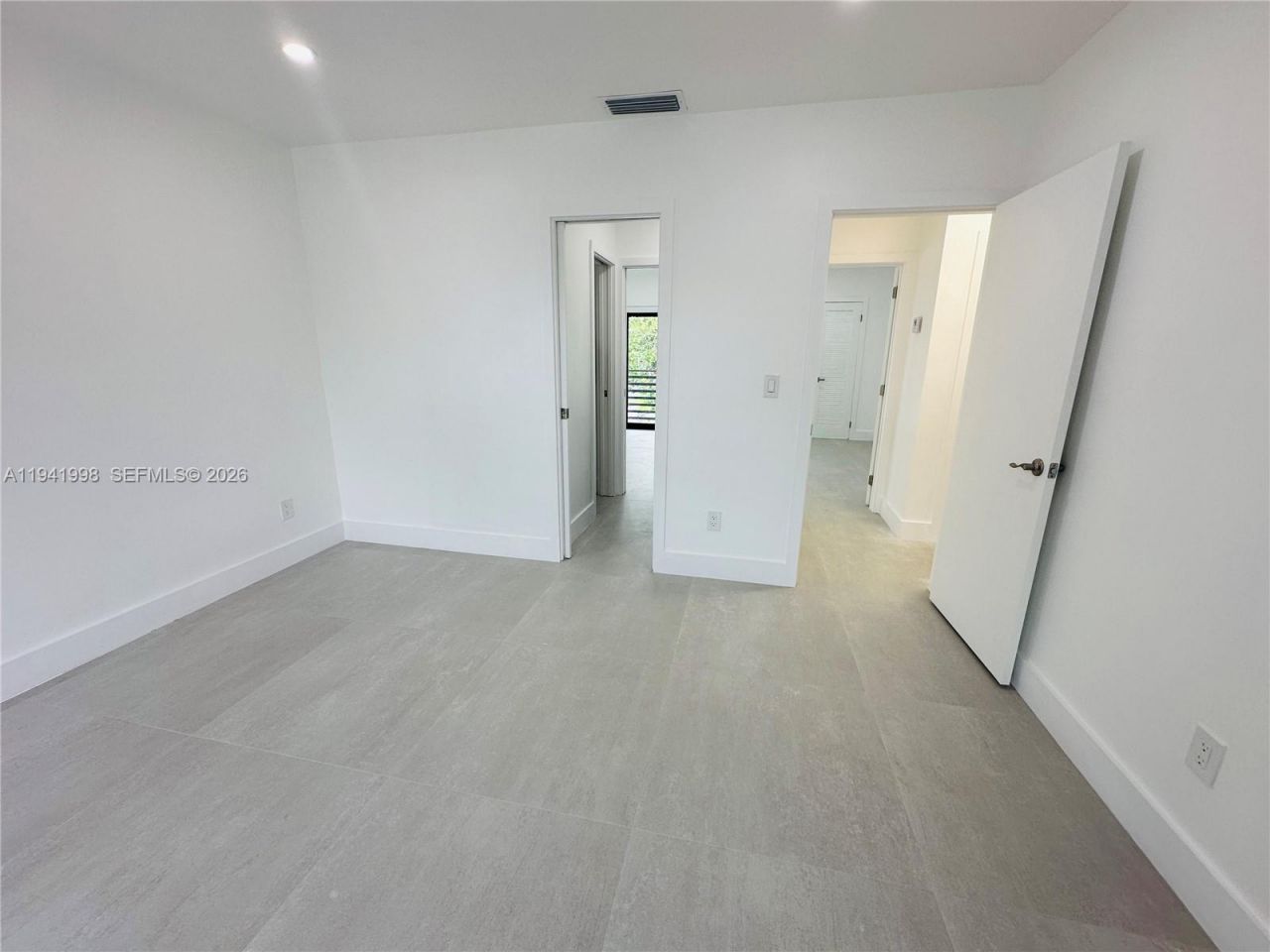 7157 W 19th Ct, Unit 7157, Hialeah, FL 33014 Photo