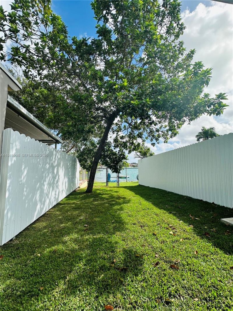 7157 W 19th Ct, Unit 7157, Hialeah, FL 33014 Photo