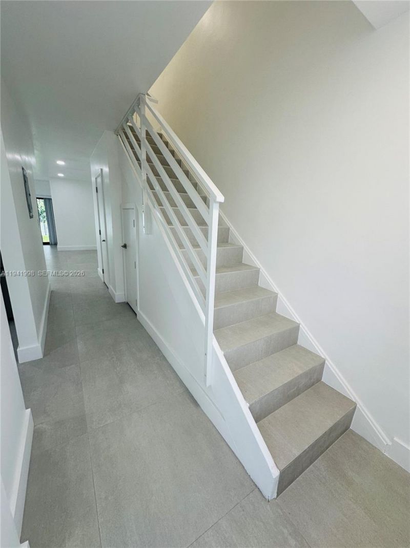 7157 W 19th Ct, Unit 7157, Hialeah, FL 33014 Photo