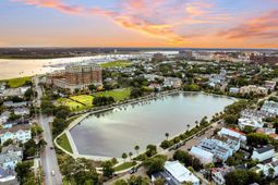 10 Trapman Street photo 4