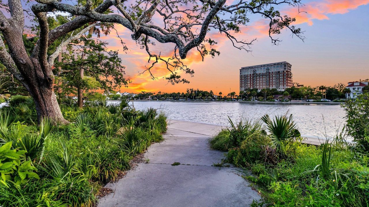 10 Trapman Street Photo 9