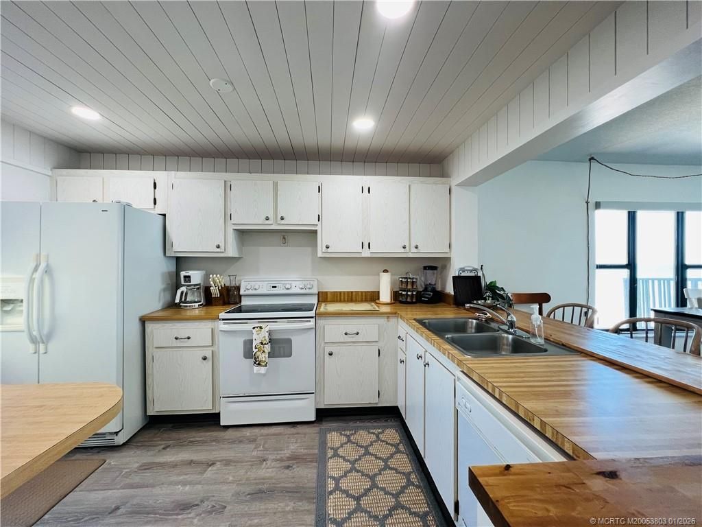 7380 S Ocean Dr, Unit 917A, Jensen Beach, FL 34957 Photo