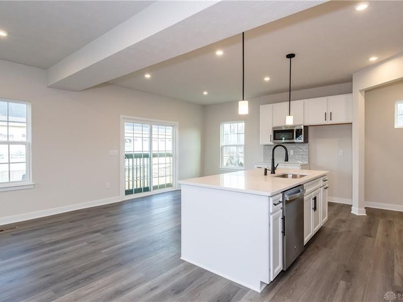 2299 Cold Stream Drive, Centerville, OH 45458 Photo 2