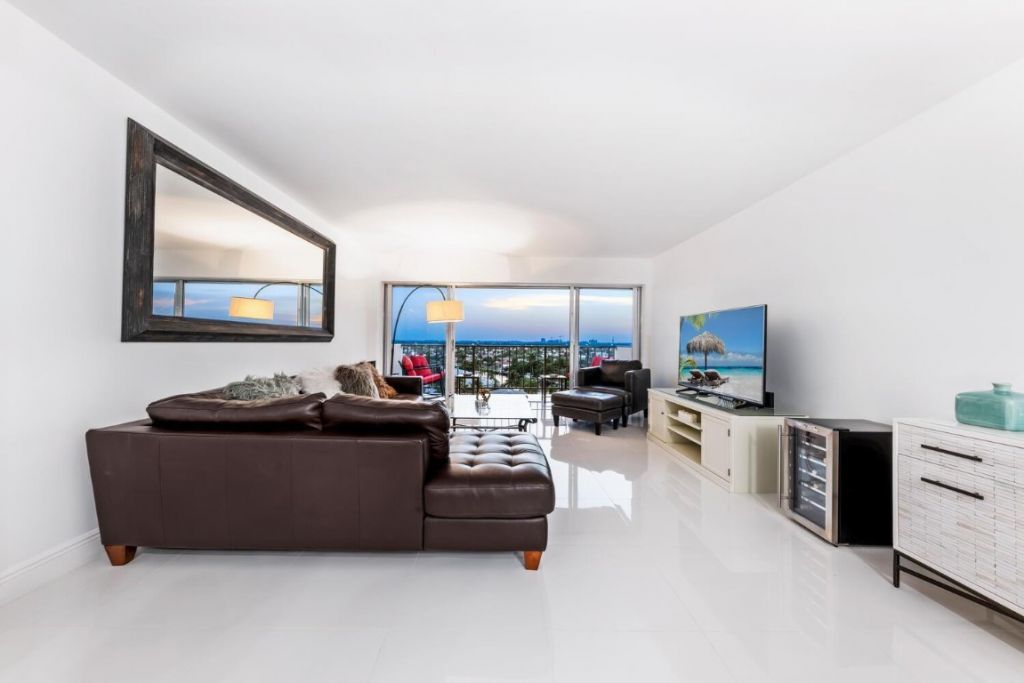 801 S Federal Highway, Unit 906, Pompano Beach, FL 33062 Photo