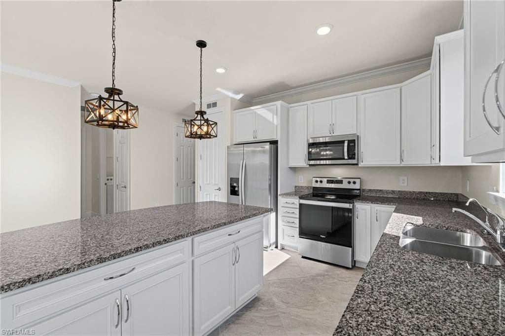 3421 Hampton Blvd, Alva, FL 33920 Photo