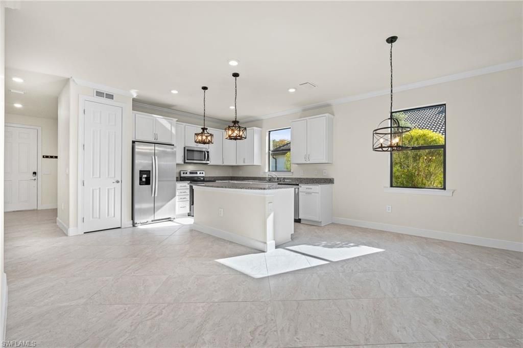 3421 Hampton Blvd, Alva, FL 33920 Photo