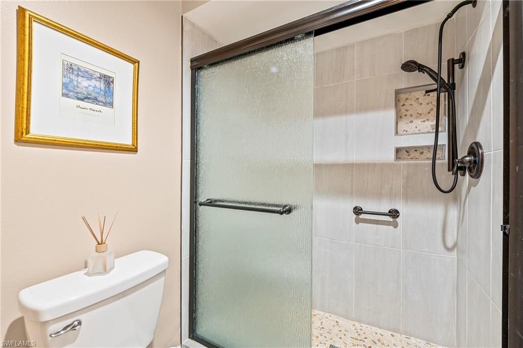 529 Mardel Dr, Unit 304, Naples, FL 34104 Photo