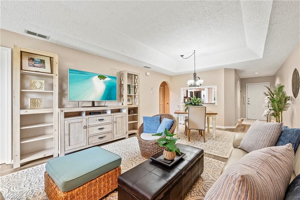 529 Mardel Dr, Unit 304, Naples, FL 34104 Photo