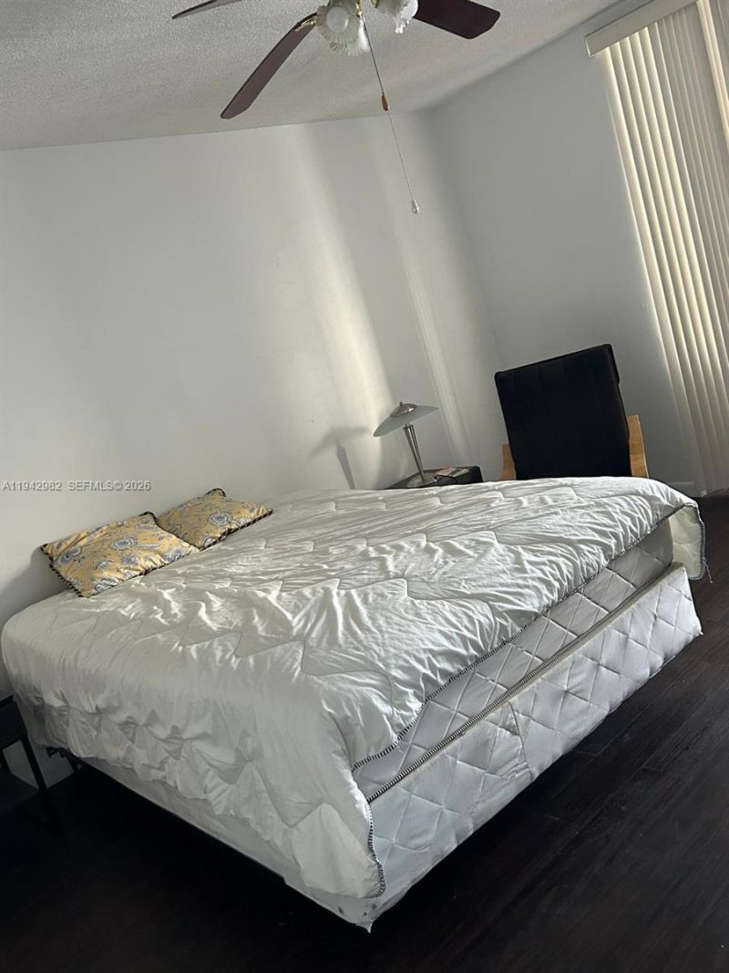 1150 NE 191st St, Unit 45, Miami, FL 33179 Photo