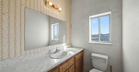 702 S Main Street, Yerington, NV 89447 Photo