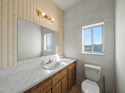 702 S Main Street, Yerington, NV 89447 Photo