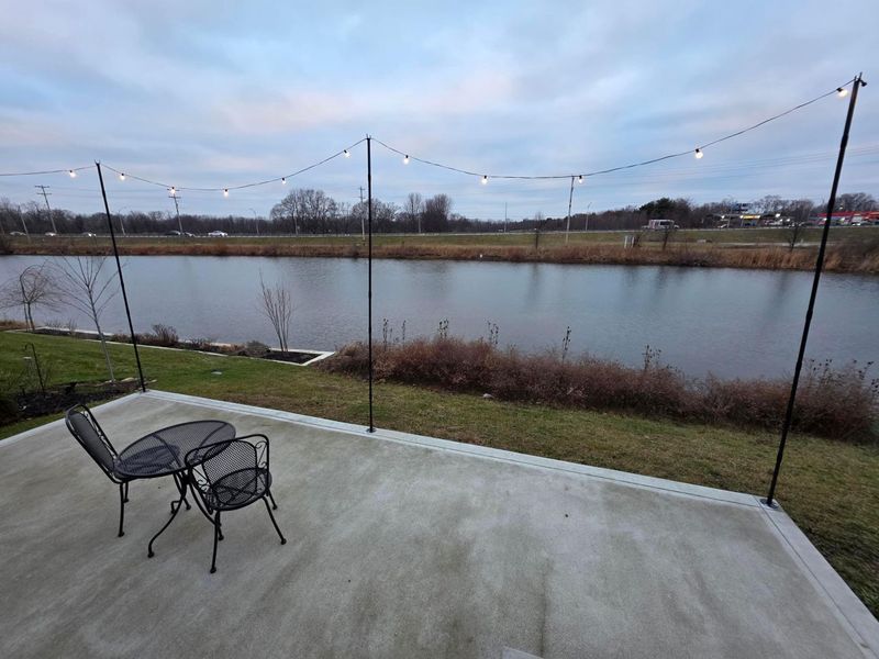 4878 Amber Crossing Drive, Columbus, OH 43232 Photo 3