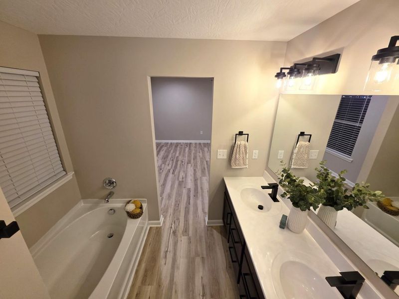 4878 Amber Crossing Drive, Columbus, OH 43232 Photo 34