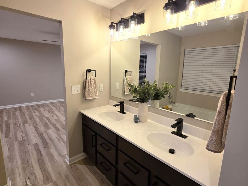 4878 Amber Crossing Drive, Columbus, OH 43232 Photo 35