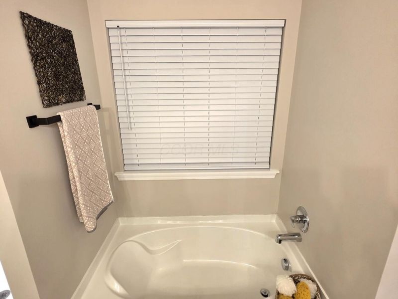 4878 Amber Crossing Drive, Columbus, OH 43232 Photo 36