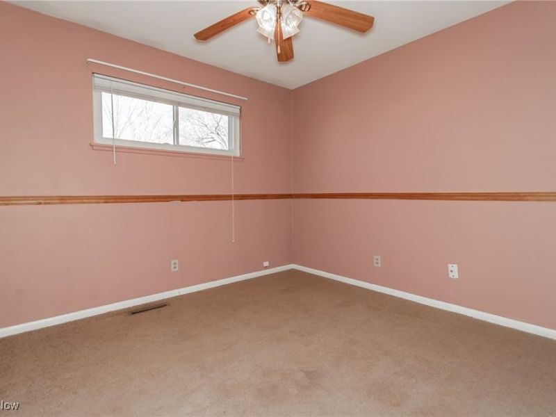 7641 Fern Drive, Mentor on the Lake, OH 44060 Photo 12