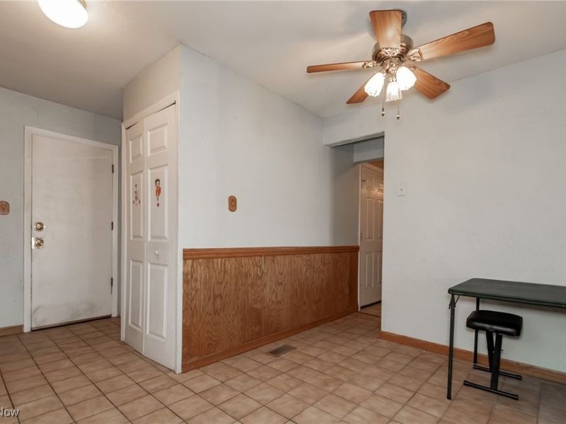 7641 Fern Drive, Mentor on the Lake, OH 44060 Photo 7