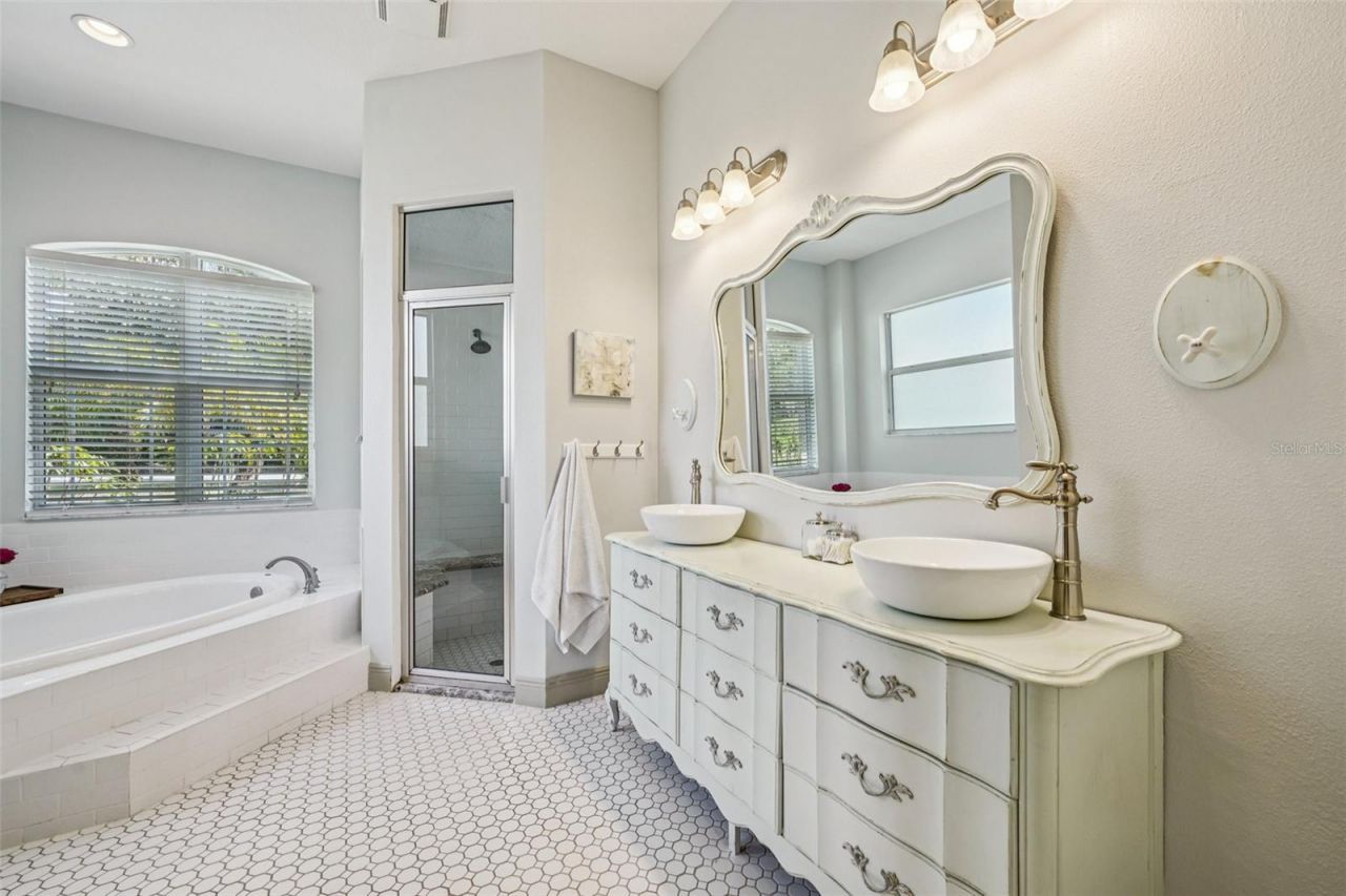 11325 Hidden Valley Lane, Riverview, FL 33569 Photo