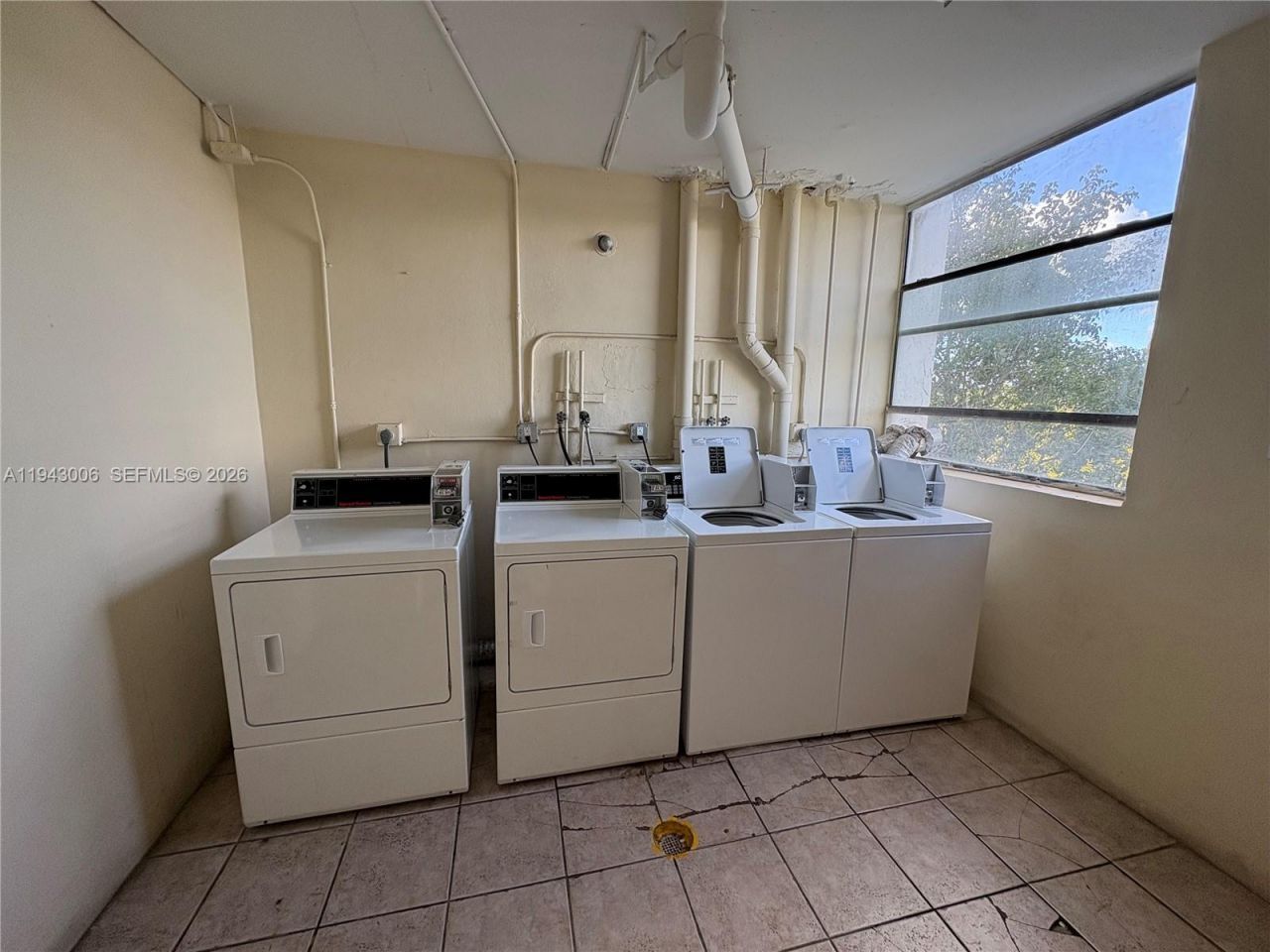 2401 Riverside Dr, Unit 314-B, Coral Springs, FL 33065 Photo