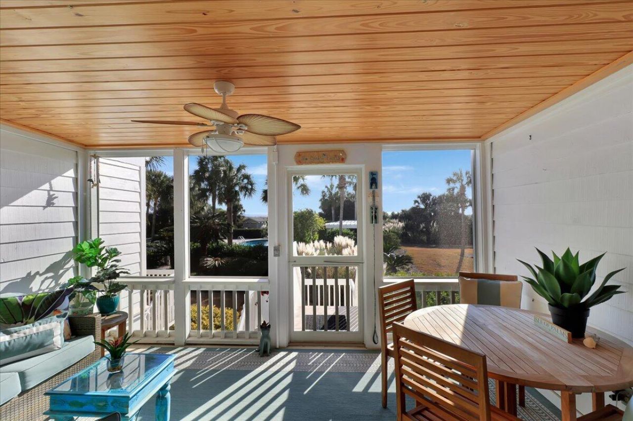 57 Beach Club Villas Photo 14