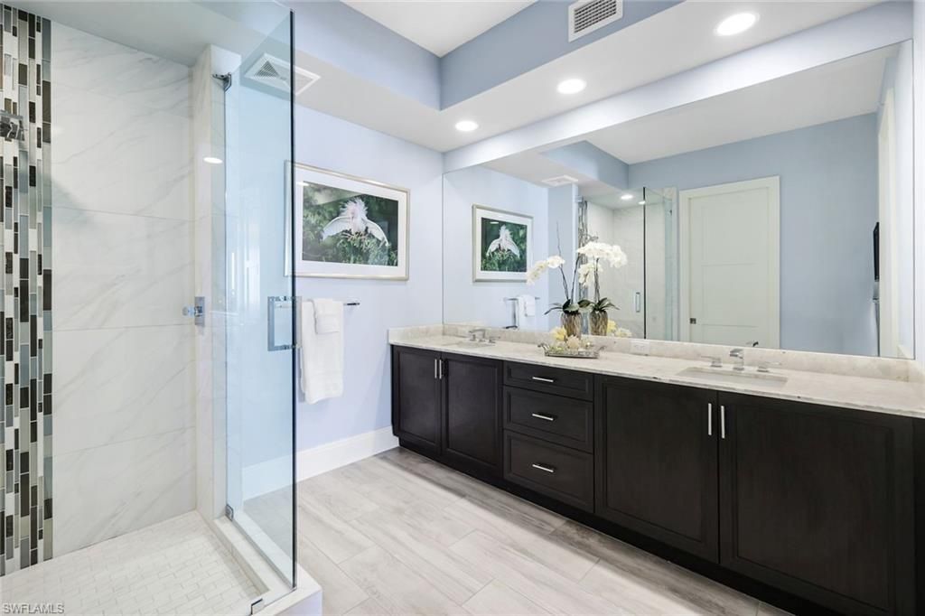 1035 3rd Ave S, Unit 406, Naples, FL 34102 Photo