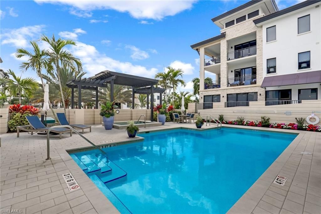 1035 3rd Ave S, Unit 406, Naples, FL 34102 Photo