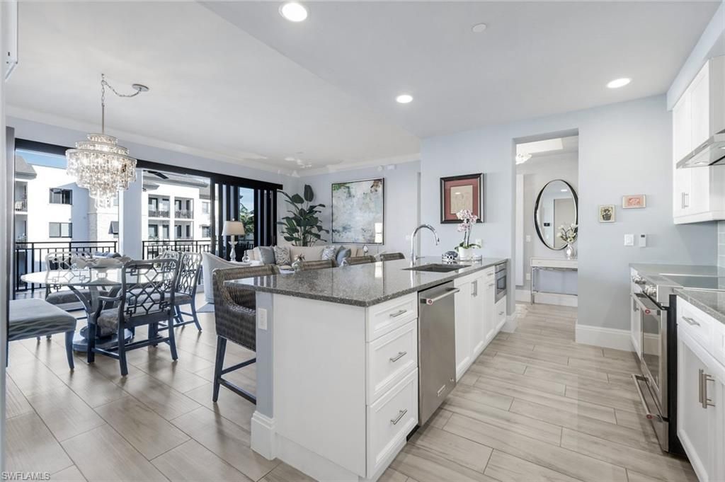 1035 3rd Ave S, Unit 406, Naples, FL 34102 Photo