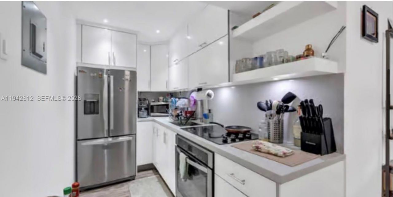 4841 NW 7th St , Unit 303-4, Miami, FL 33126 Photo