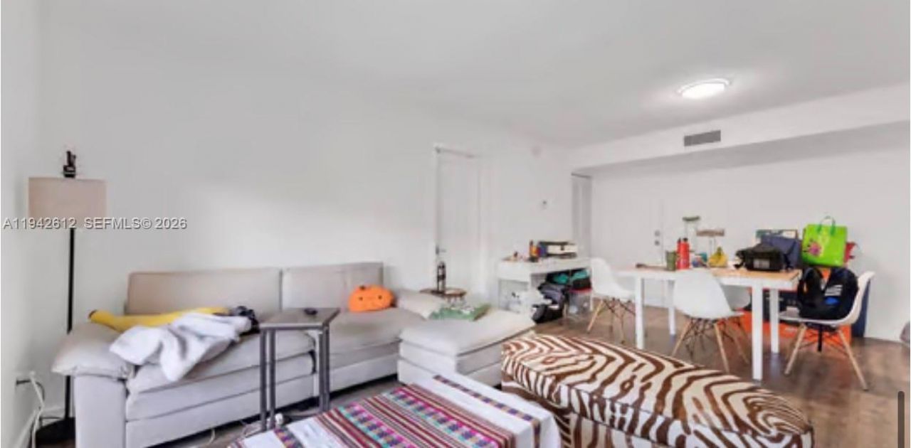 4841 NW 7th St , Unit 303-4, Miami, FL 33126 Photo