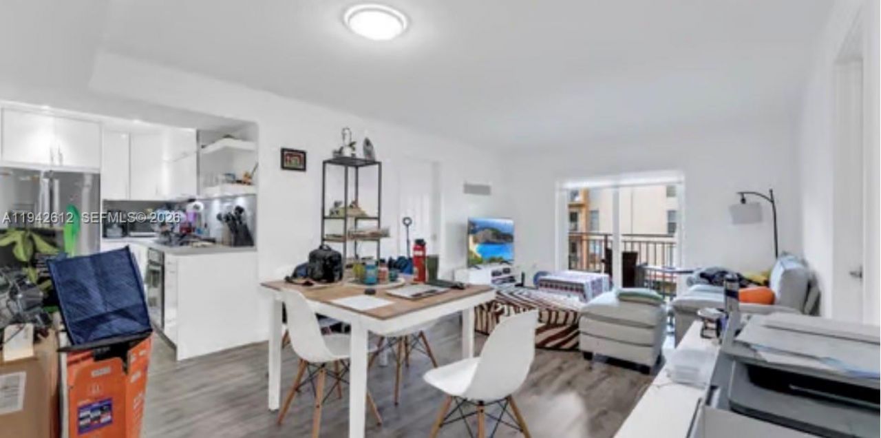 4841 NW 7th St , Unit 303-4, Miami, FL 33126 Photo