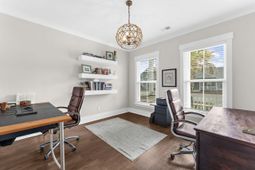 1912 Duford Road photo 4