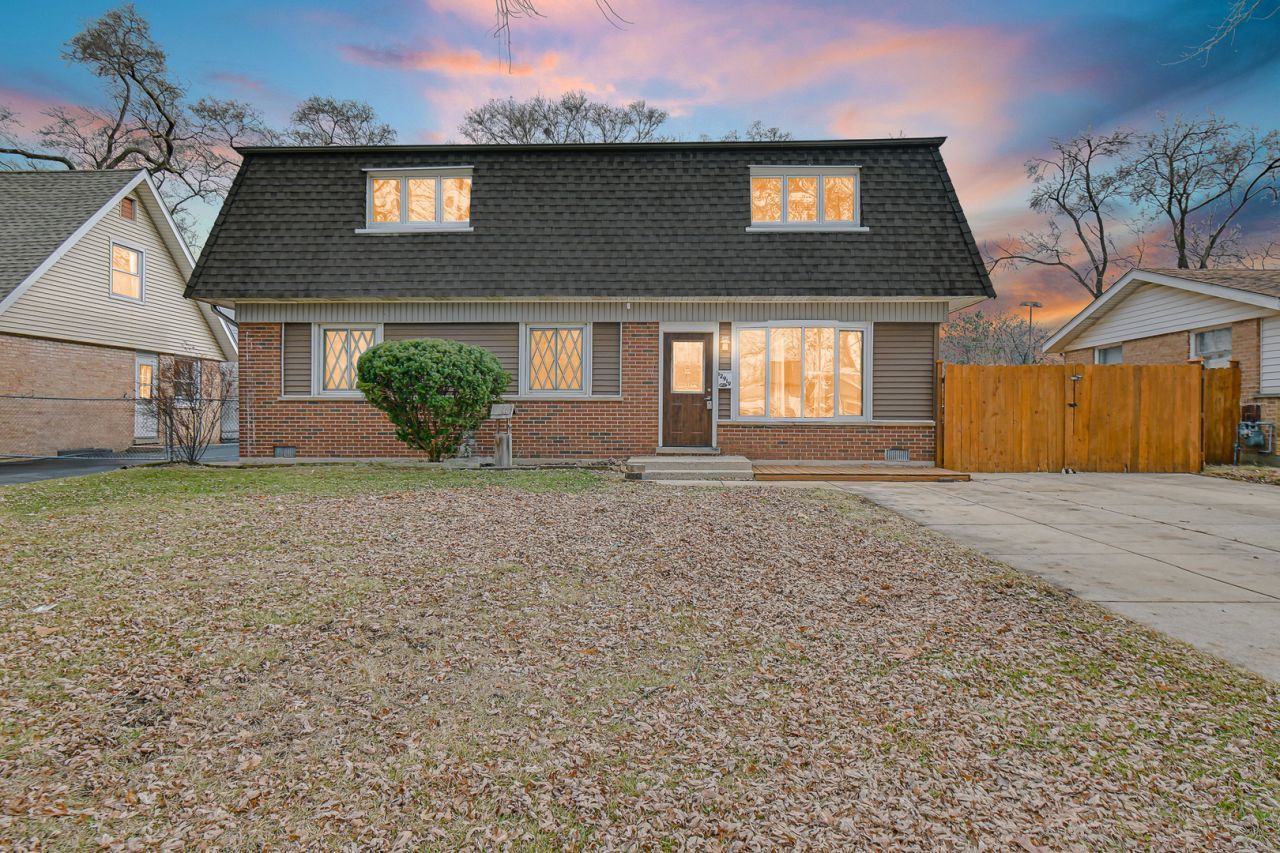 12919 E Playfield Drive, Crestwood, IL 60418 Main Photo