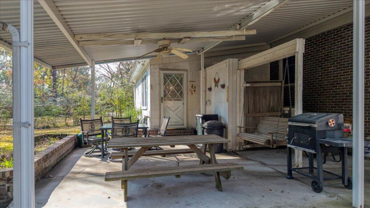 1225 Hillside Drive Photo 28