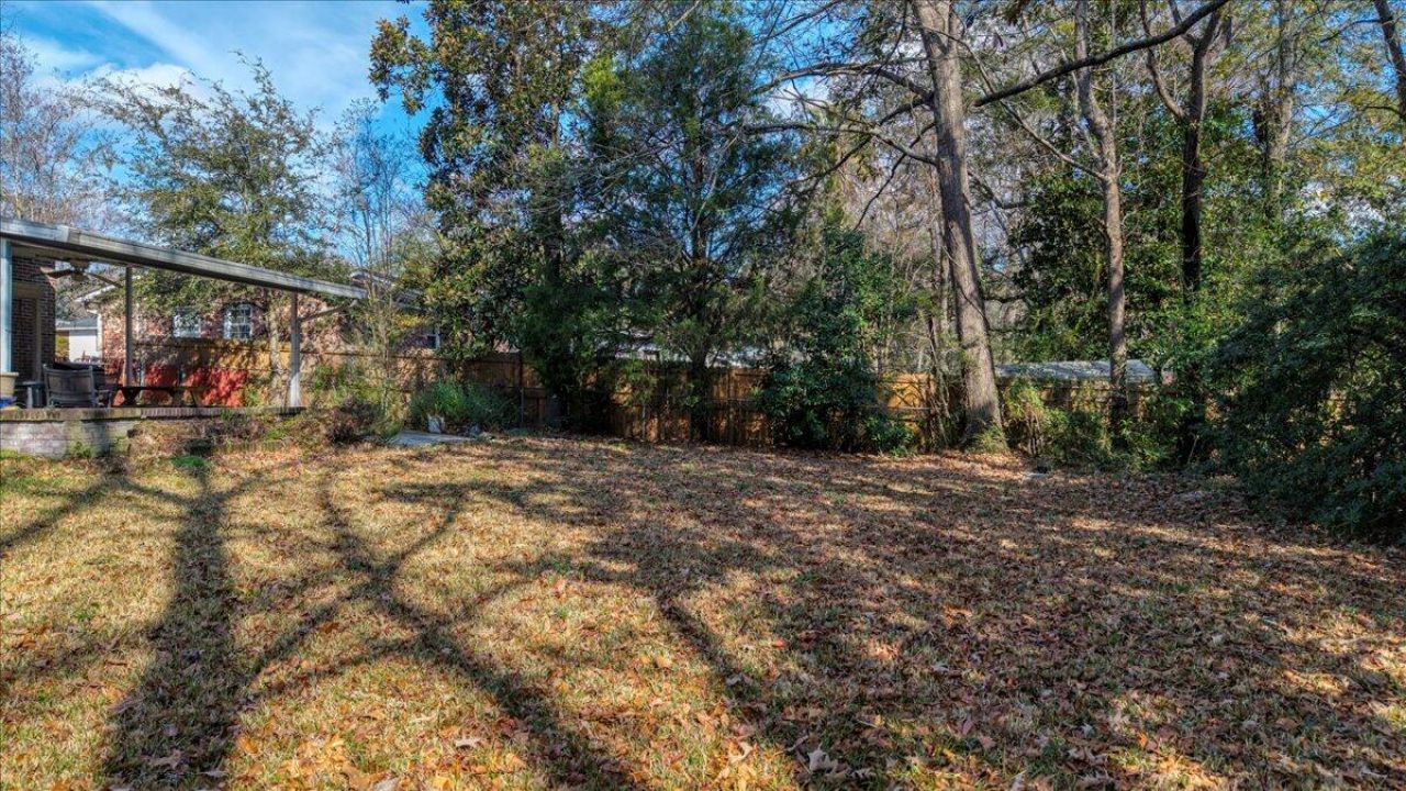 1225 Hillside Drive Photo 31