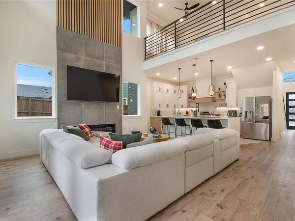 4648 Corregidor Street, Dallas, TX 75216